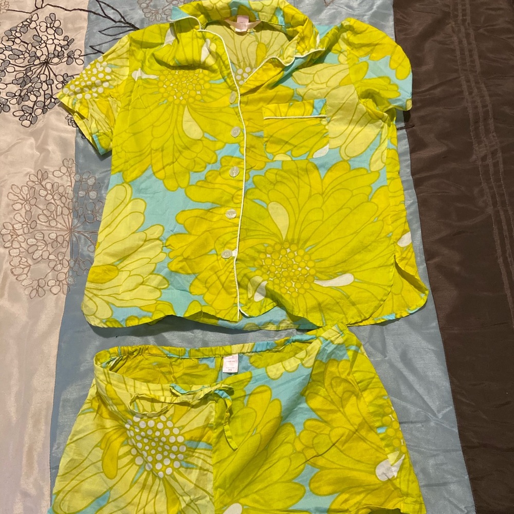 Fun Victoria’s Secret PJ set